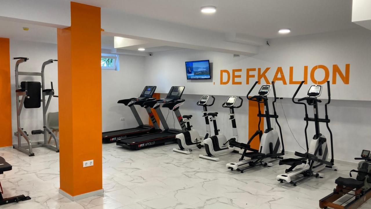 Hotel Defkalion Петра Экстерьер фото